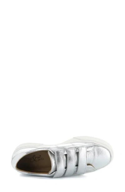 Bos. & Co. Lonnie Platform Sneaker In Gray