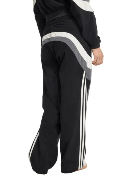 Adidas Originals Adidas Fleece Track Pants In Black