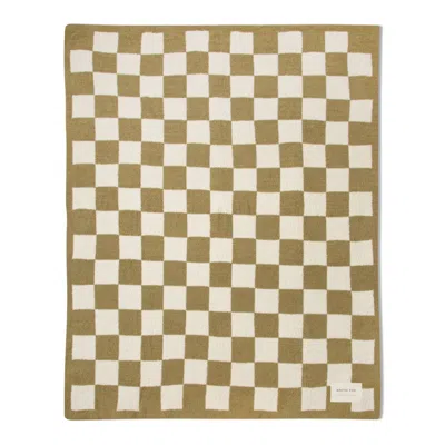 Arctic Fox & Co. Green / Neutrals / White The Teddy Throw - Khaki In Green