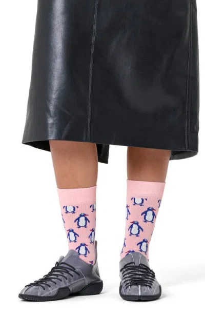 Happy Socks Penquin Crew Socks In Pink
