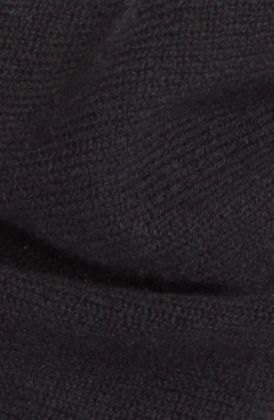 Johnstons Of Elgin Reel Cashmere Triangle Scarf In Black