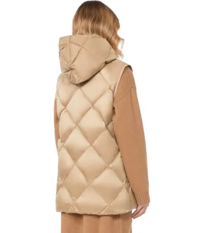 Weekend Max Mara Frutto Beige Hooded Vest In Neutral