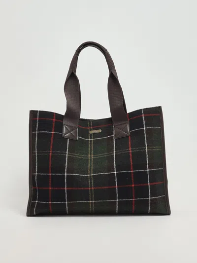 Barbour Turnberry Tartan In Misto Lana E Finiture In Ecopelle Tote In Black