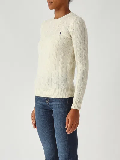 Polo Ralph Lauren Classic Cable Knit Sweater With Round Neckline And Ribbed Details In White