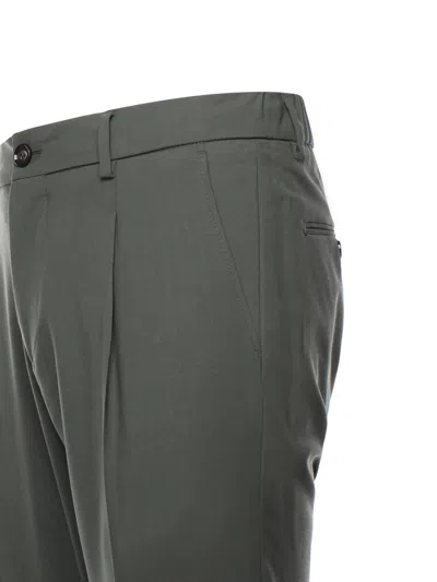 Be Able Pleats-detail Belt-loops Trousers In Green