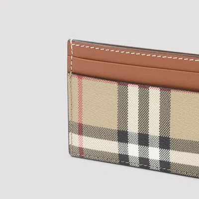 Burberry Sandon Credit Card Case In Brown