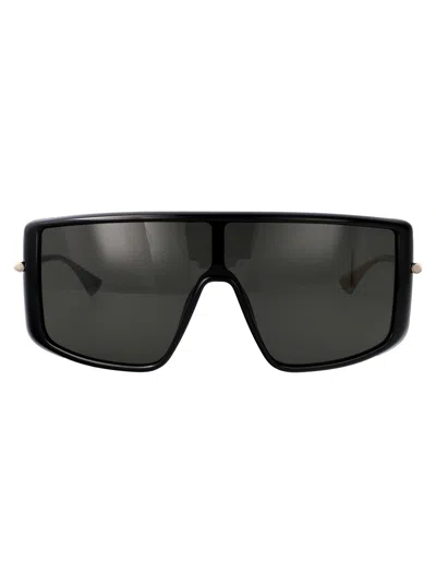 Alexander Mcqueen Am0524s Sunglasses In Black