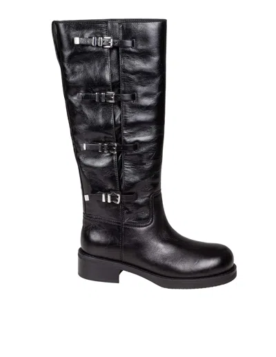 Michael Kors Darringt Boot In Leather With Buckles In Black