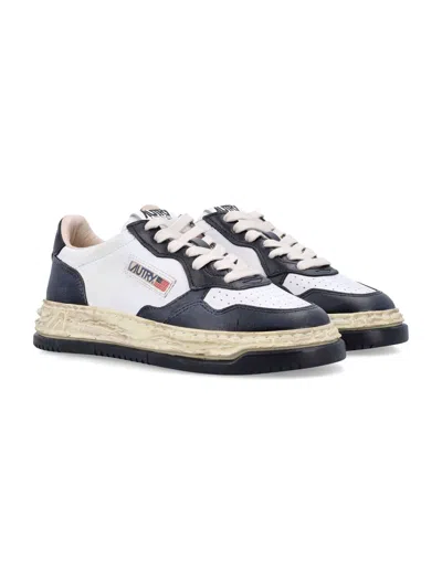 Autry X Maison Mihara Yasuhiro Medalist Low Super Vintage White And Black Leather Womans Sneakers In Multi