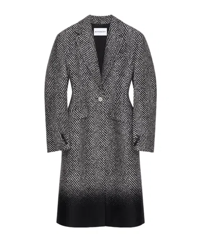 Givenchy Cocoon Fitted Coat In Herringbone Jacquard Mixed Wool In Gray
