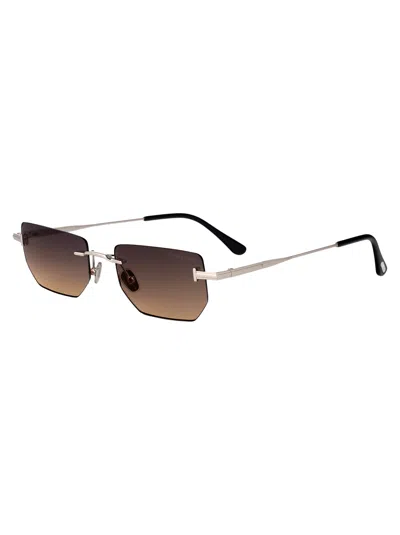 Tom Ford Ethan-02 Sunglasses In Brown
