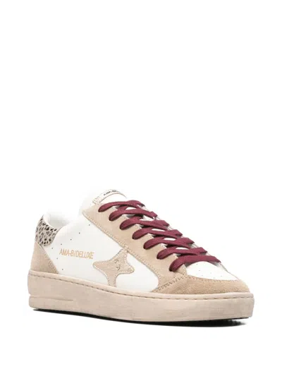 Ama Brand Deluxe Star-motif Sneakers In White
