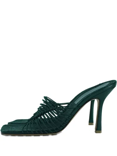 Pre-owned Bottega Veneta 100mm Raffia Heeled Sandals In Green