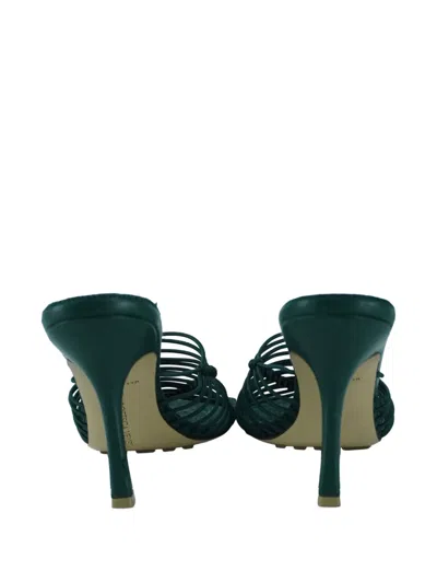 Pre-owned Bottega Veneta 100mm Raffia Heeled Sandals In Green