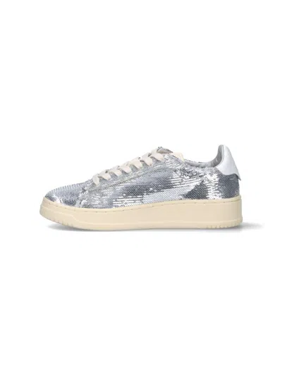 Autry Dallas Low Sparkling Sneakers In Silver And White Sequins Shoes In Multi