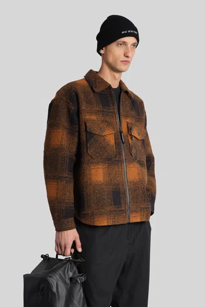 And Wander In Camel Wool In Multi