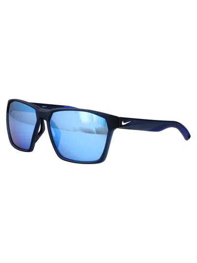 Nike Nkmaverickmn Sunglasses In Blue