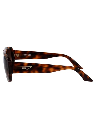Gcds Gd0069 Sunglasses In Brown
