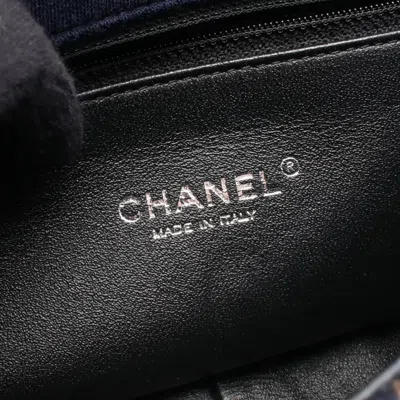 Pre-owned Chanel Brown Multi-color Navy Fabric Cotton Jersey Shoulder Bag ()