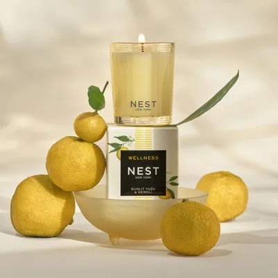 Nest Sunlit Yuzu & Neroli Candle In Yellow