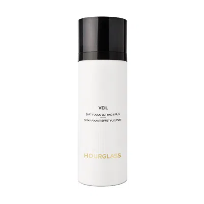 Hourglass Veil Soft Focus Setting Spray