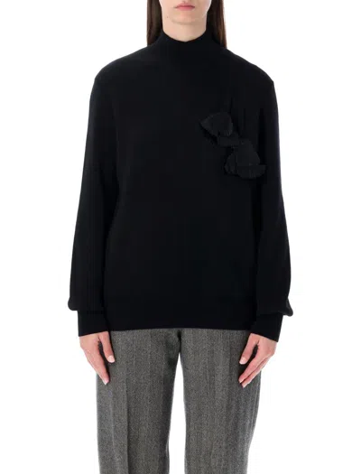 Ferragamo Knit Flower In Black