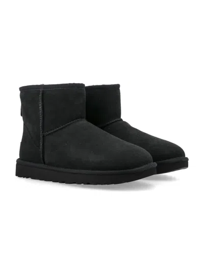 Ugg Classic Mini Ii Suede Boots With Shearling Lining In Black