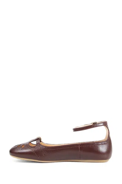 Chloé Flat Shoe With Burnished Look Made In Italy In Multi