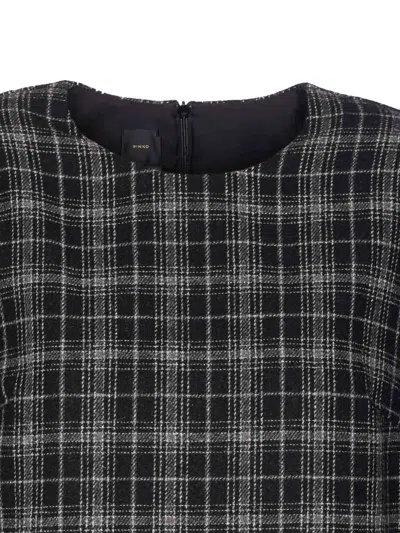 Pinko Robe Courte À Carreaux In Black