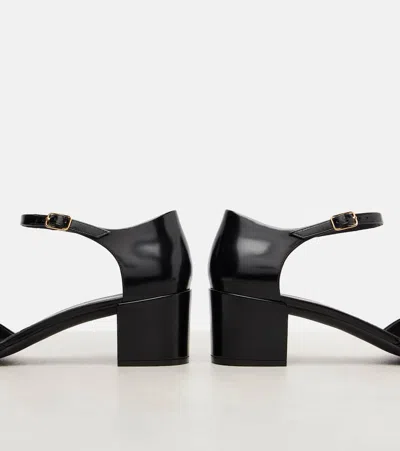 The Row Black Leather Penelope Pumps In Black