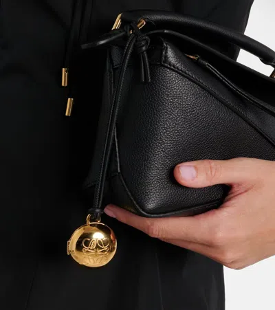 Loewe Pebble Gold-plated Leather Bag Charm In Gold