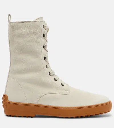 Tod's Winter Gommino Suede Lace-up Boots In White