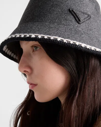 Prada Felt Bucket Hat In Black