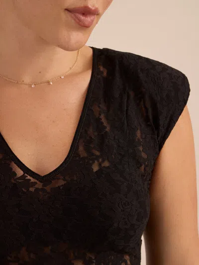 Hanky Panky Signature Lace® Sleeveless Shoulder Pad Top In Black