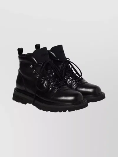 Woolrich Durable Leather Ankle Boots With Lug Sole In Black
