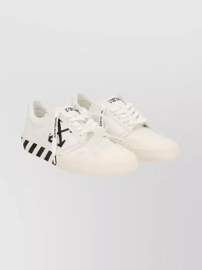 Off-white Casual Low-top Sneakers Stripe Detail In White