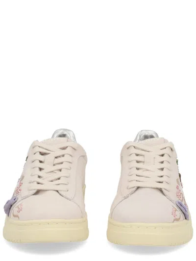 Autry Dallas Floral-embroidered Sneakers In Sand