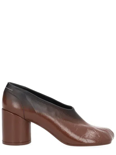 Mm6 Maison Margiela Décolleté "anatomic" In Brown