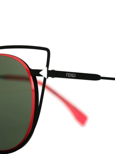 Shop Fendi Eyewear 猫眼框太阳眼镜 - 黑色