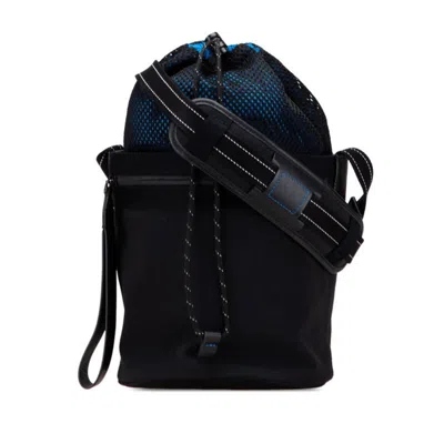 Pre-owned Bottega Veneta Black Nylon Shoulder Bag ()