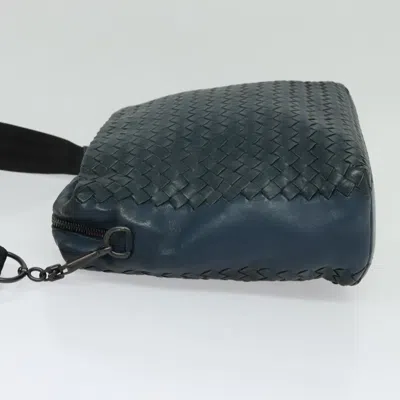 Pre-owned Bottega Veneta Intrecciato Blue Leather Shoulder Bag ()