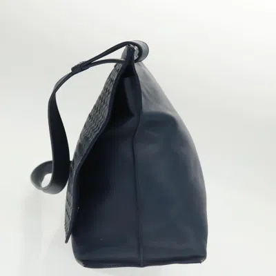 Pre-owned Bottega Veneta Intrecciato Navy Leather Shoulder Bag () In Blue