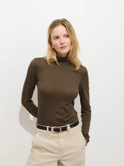 Alex Mill Airspun Turtleneck In Cotton In Brown