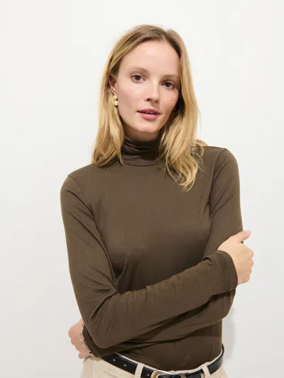 Alex Mill Airspun Turtleneck In Cotton In Brown