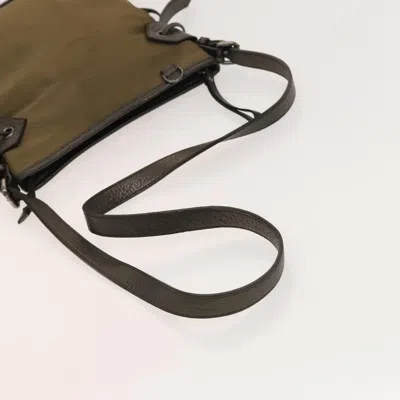 Pre-owned Burberry Beige Nylon Shoulder Bag () In Sand