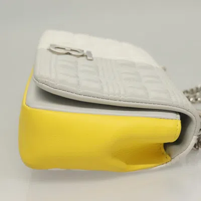 Pre-owned Burberry Lola White Leather Shoulder Bag ()