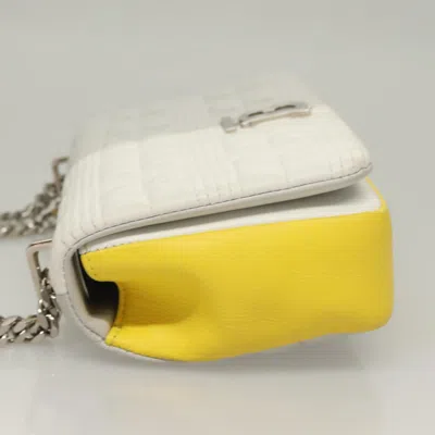 Pre-owned Burberry Lola White Leather Shoulder Bag ()