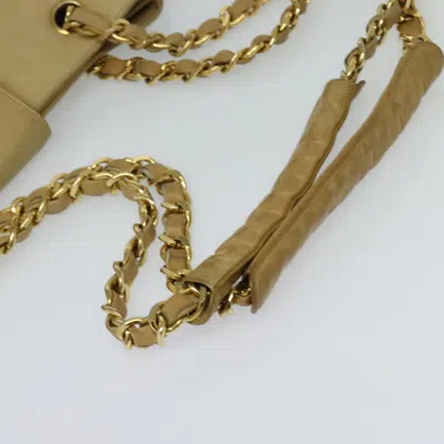 Pre-owned Chanel Beige Leather Shoulder Bag () In Sand