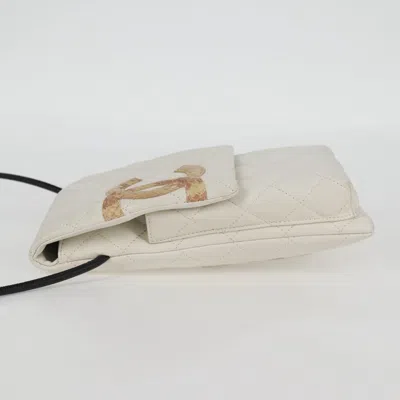 Pre-owned Chanel Cambon Line White Leather Shoulder Bag ()