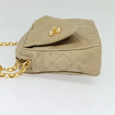 Pre-owned Chanel Camera Beige Leather Shoulder Bag () In Sand